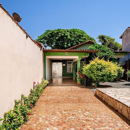 Casa Com Piscina Em Sao Sebastiao Proxima A Praia E Espacos De Casamentos Buitenkant foto